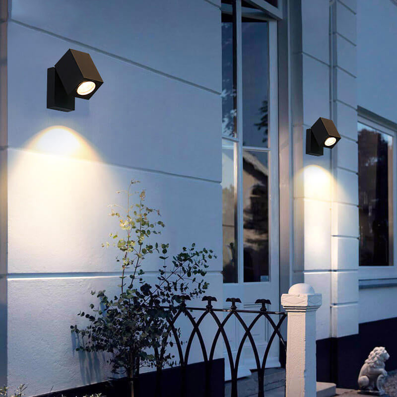 Applique da parete esterna moderna quadrata regolabile con LED 1 luce