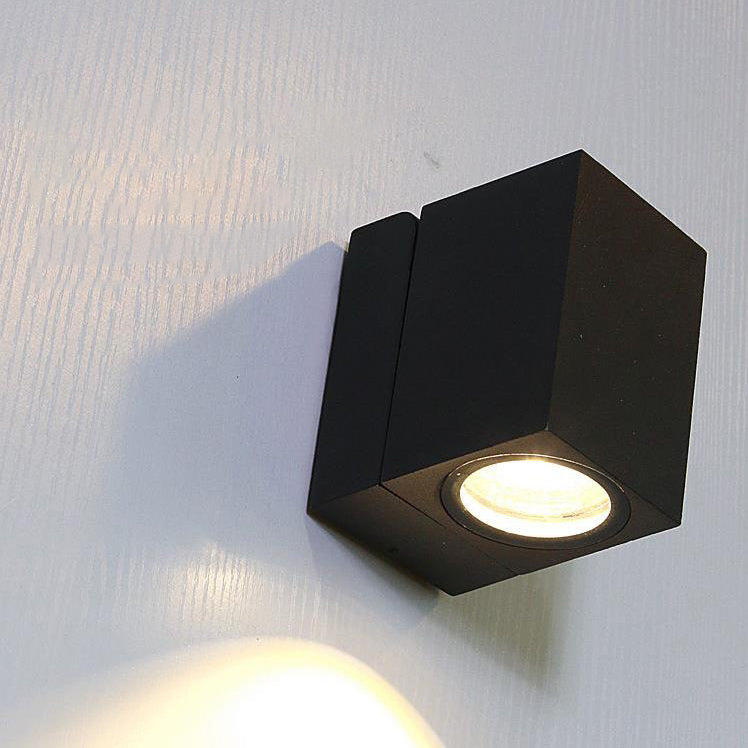 Applique da parete esterna moderna quadrata regolabile con LED 1 luce