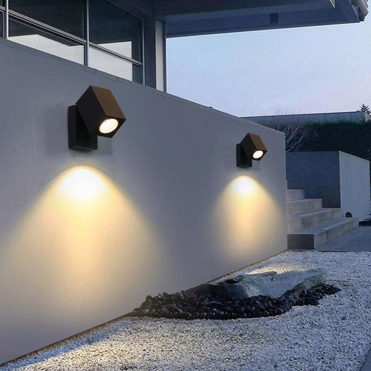 Applique da parete esterna moderna quadrata regolabile con LED 1 luce