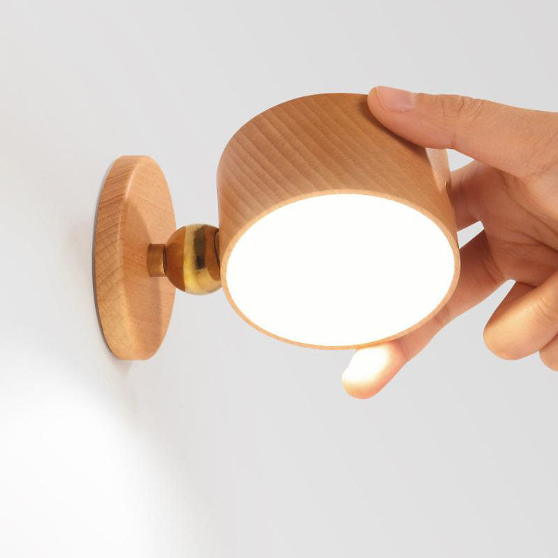 Applique da parete rotonda minimalista in legno con LED a 1 luce