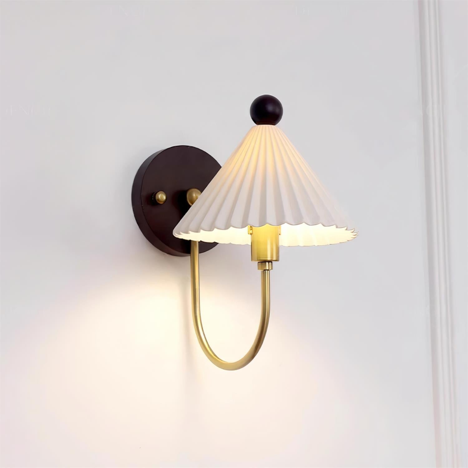 Applique da parete nordica retrò in ceramica plissettata LED 1 luce