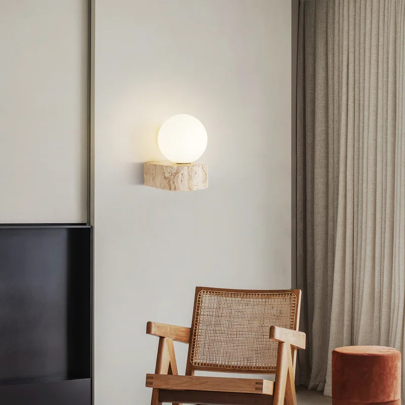 Applique da parete moderna in travertino a globo LED 1 luce