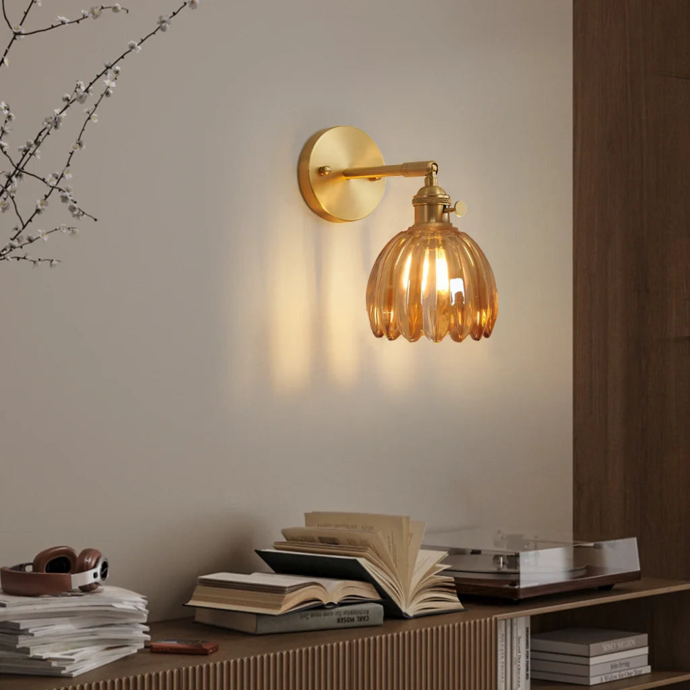 Vintage Brass Tulip Glass Wall Sconce 1-Light