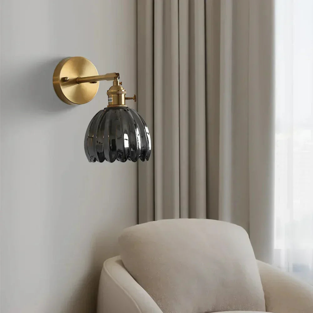 Vintage Brass Tulip Glass Wall Sconce 1-Light