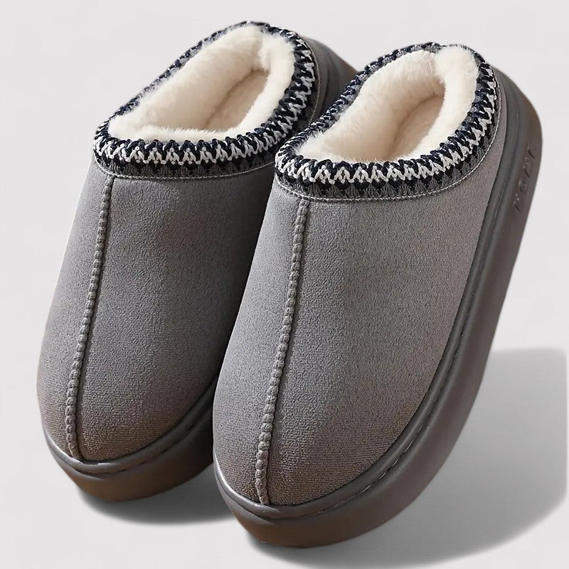 Puili | Soft Slippers