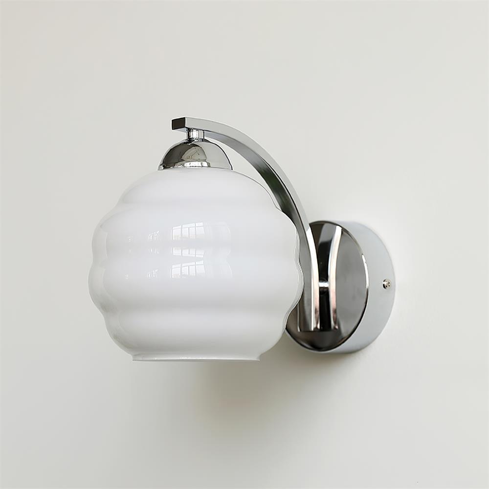 Art Deco Rippled Globe Glass Wall Sconce 1-Light