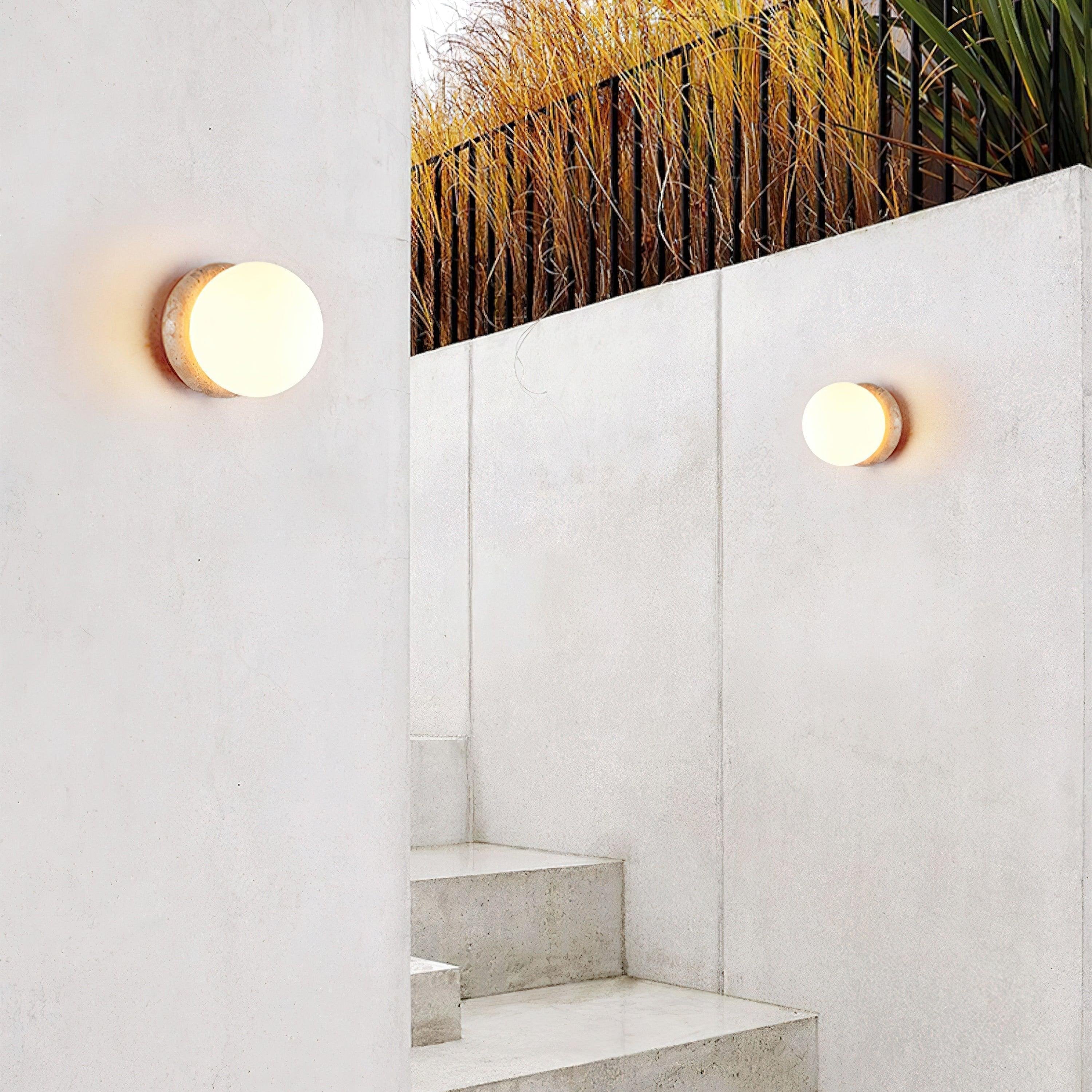 Lampada da parete moderna rotonda in pietra di travertino per esterni LED 1 luce