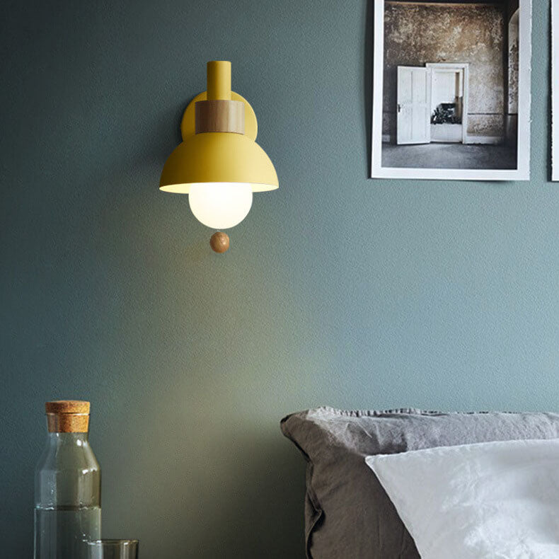 Applique da parete nordica in legno e metallo a globo LED 1 luce