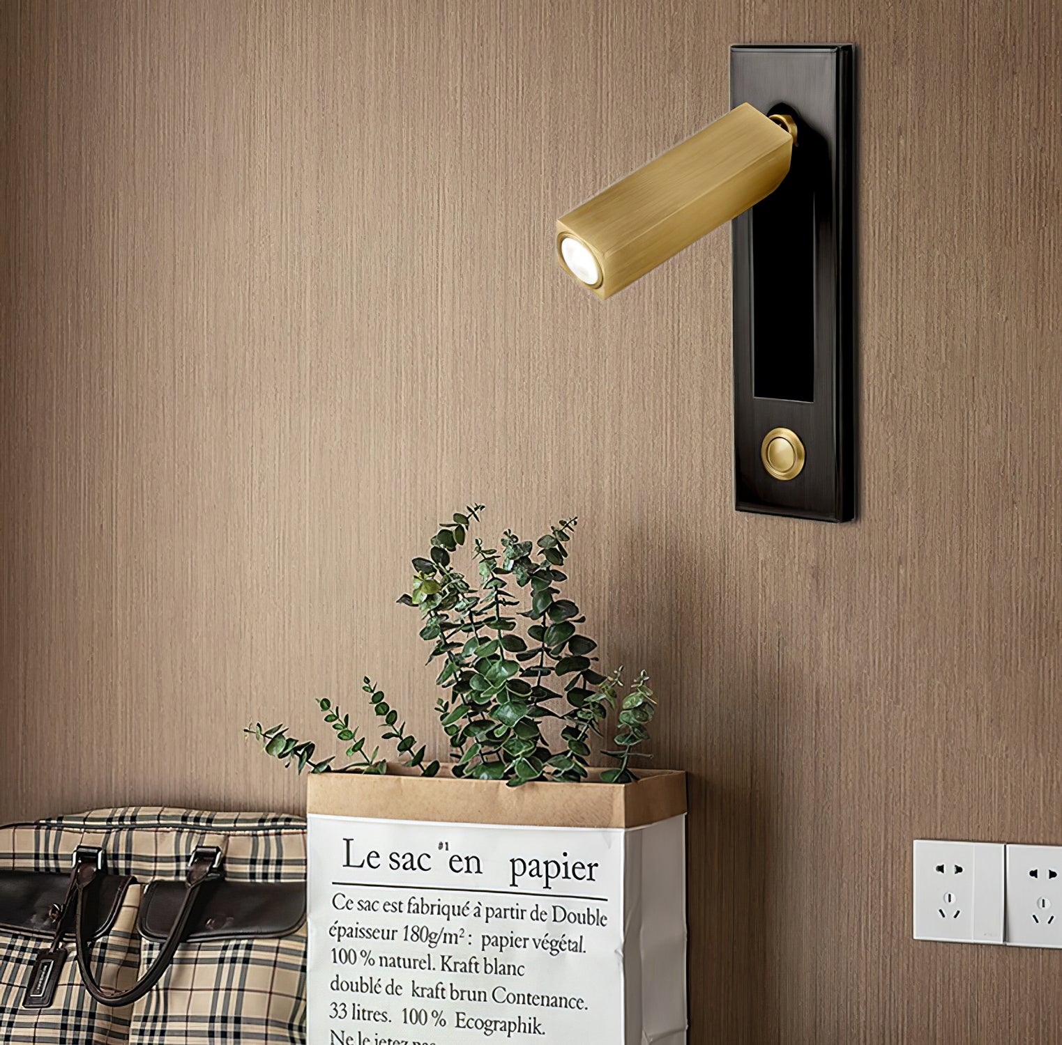 Modern Minimalist Embedded Aluminum LED Wall Sconce 1-Light