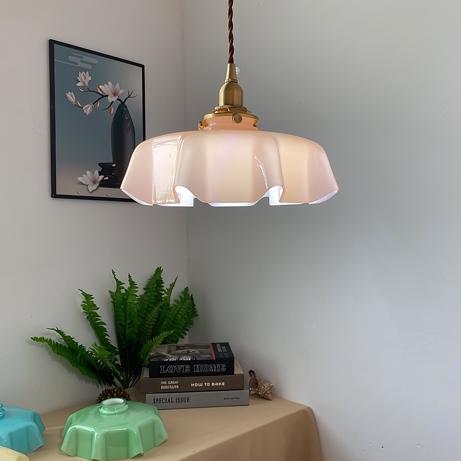 Lampada a sospensione francese in vetro arricciato e ottone 1 luce
