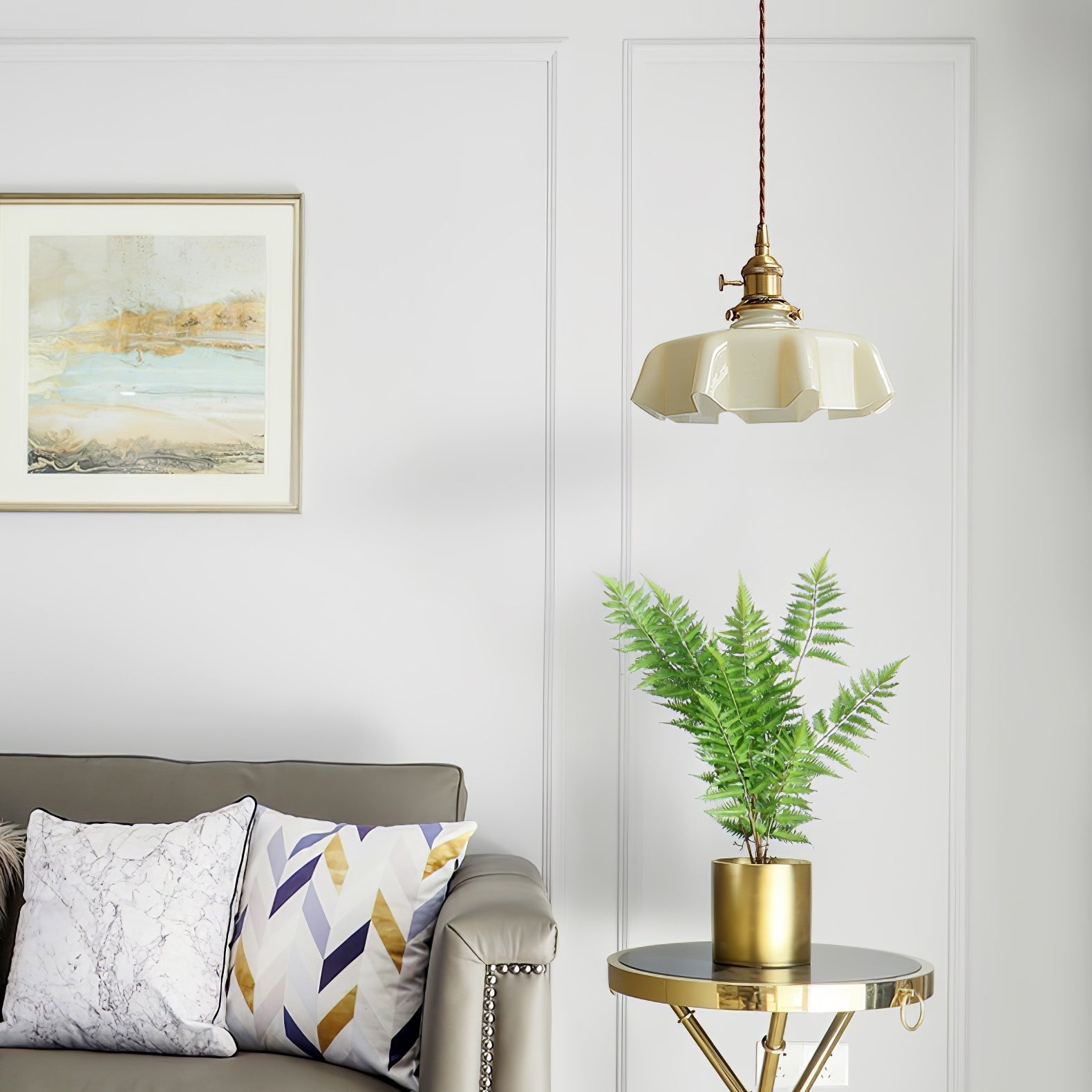 Lampada a sospensione francese in vetro arricciato e ottone 1 luce