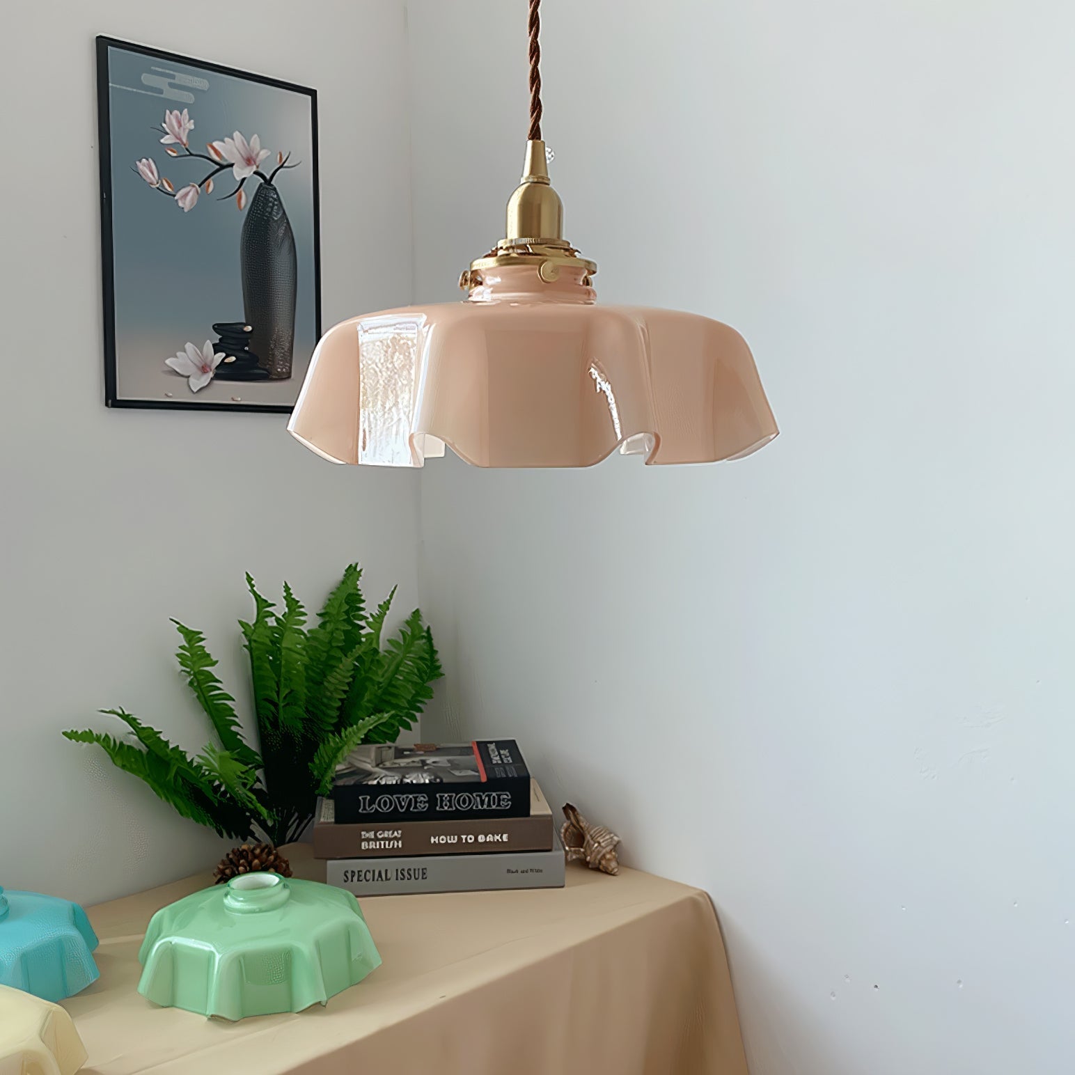 Lampada a sospensione francese in vetro arricciato e ottone 1 luce