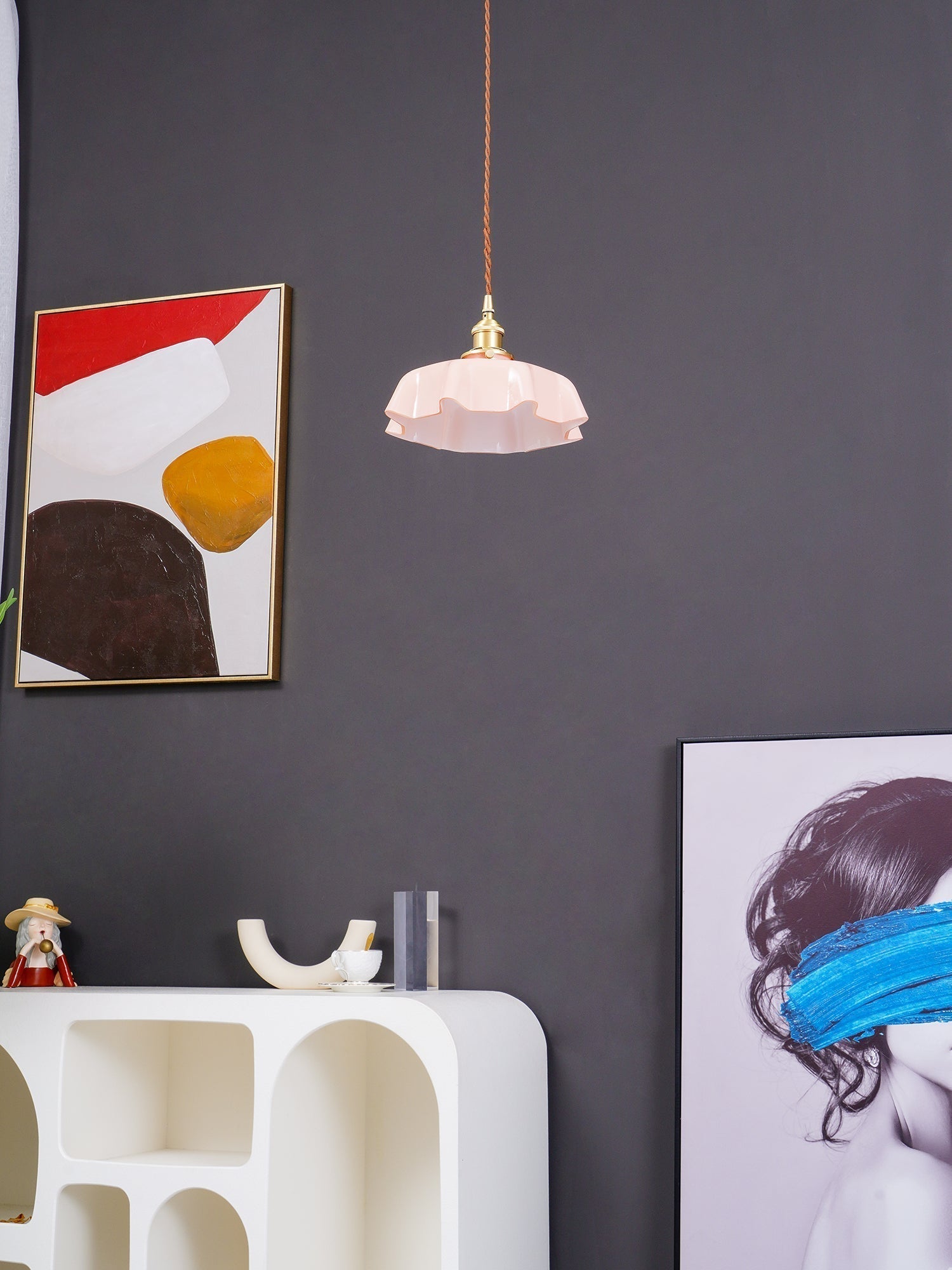 Lampada a sospensione francese in vetro arricciato e ottone 1 luce
