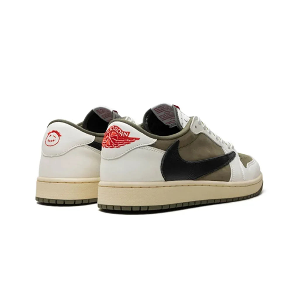 Travis Scott x Air Jordan 1 Low OG SP 'Medium Olive'