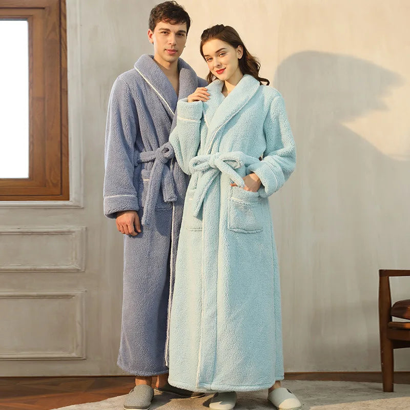 Flannel Bathrobe with Fold-Over Collar – Cozy Winter Dressing Gown for Ultimate Warmth and Comfort