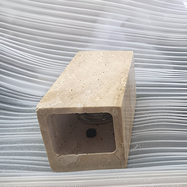 Lampada da parete minimalista quadrata in pietra di travertino LED 1 luce
