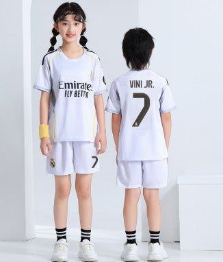 Set maglia e pantaloncini da calcio per bambini – Vinicius
