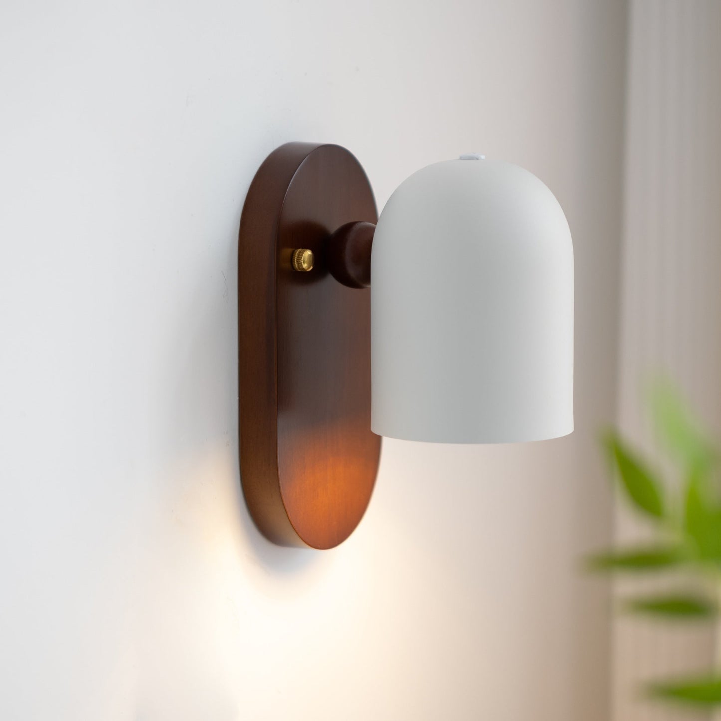 Nordic Zen Walnut Metal Wall Sconce LED 1-Light