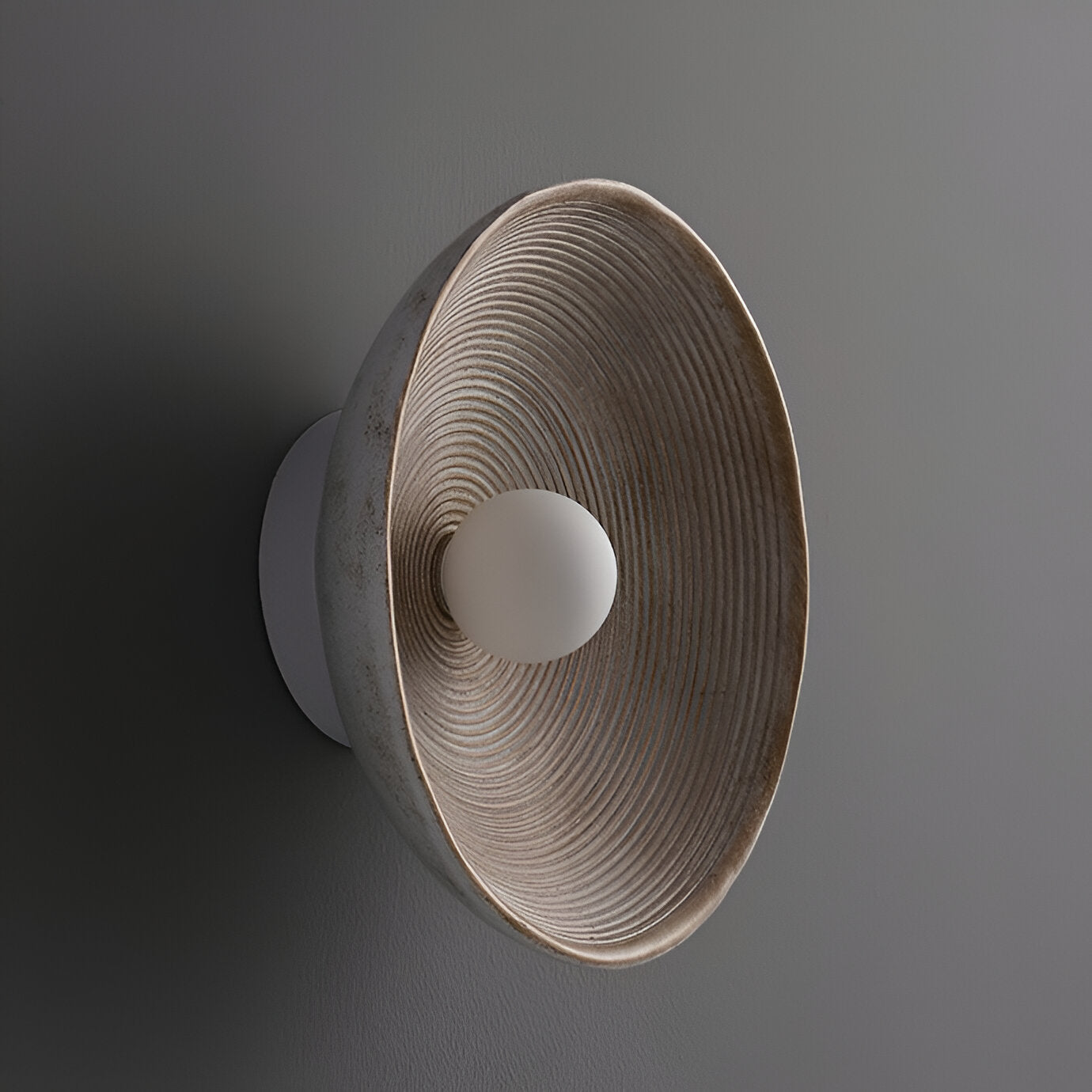 Retro Resin Ceramic-style Round Wall Sconce LED 1-light