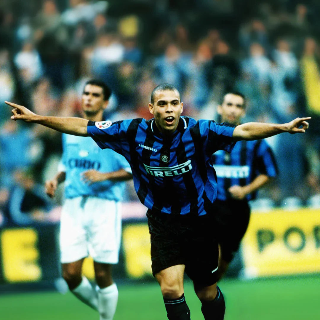Maglia Storica Inter 1997/1998 + Ronaldo 10