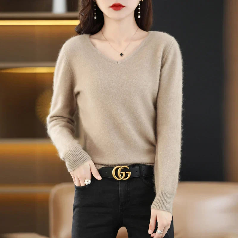 Maglione a V in cashmere 100% LunaWeave da donna, vestibilità slim