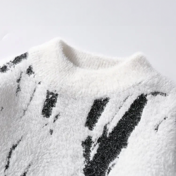 Romeo | Fashionable Sweater