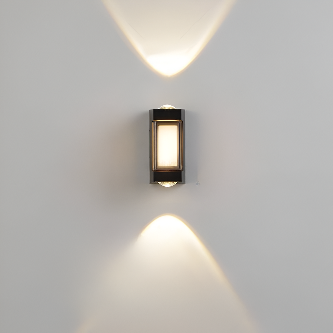 Lampada da parete nordica minimalista rettangolare in acrilico LED up-down