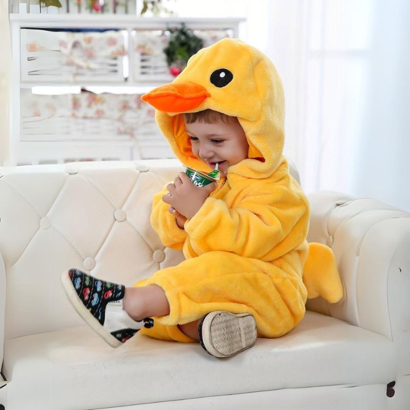 Tuta per bambini piccoli a tema animale in morbido cotone ipoallergenico con pile