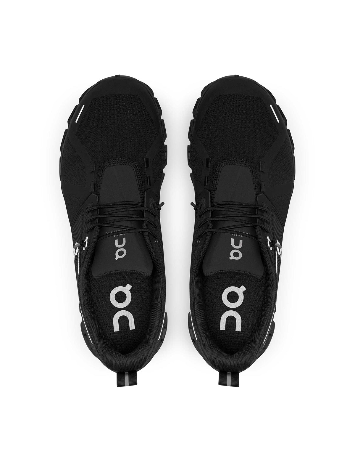 On Black Waterproof Shoe Cloud 6