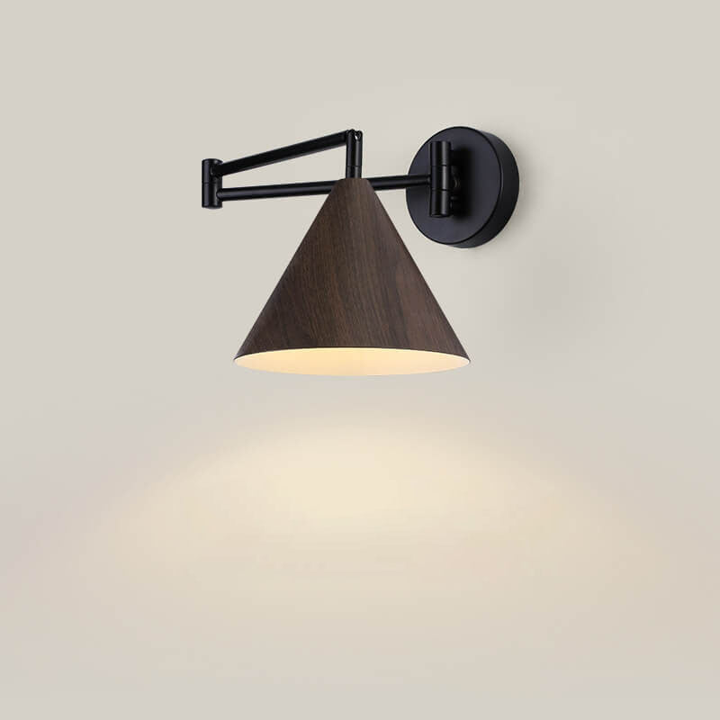 Applique da parete nordica a cono in legno con braccio oscillante a 1 luce