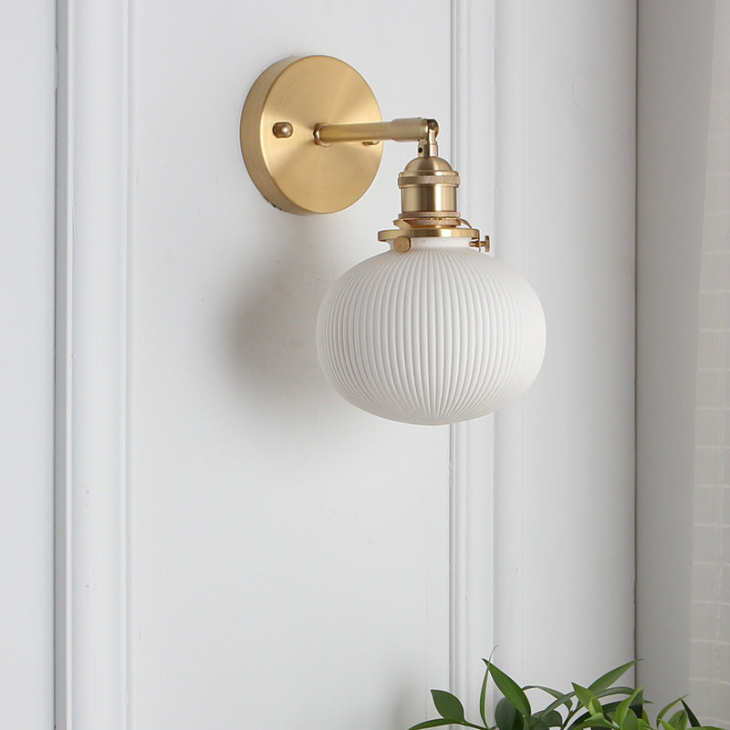 Puili | 1 luce
