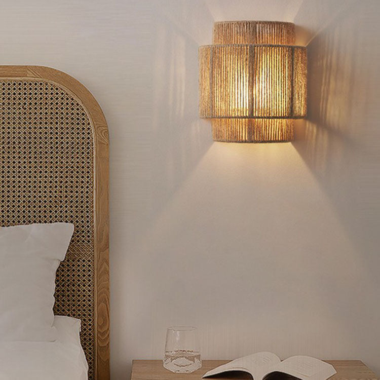 Applique da parete giapponese in rattan con corda curva 1 luce