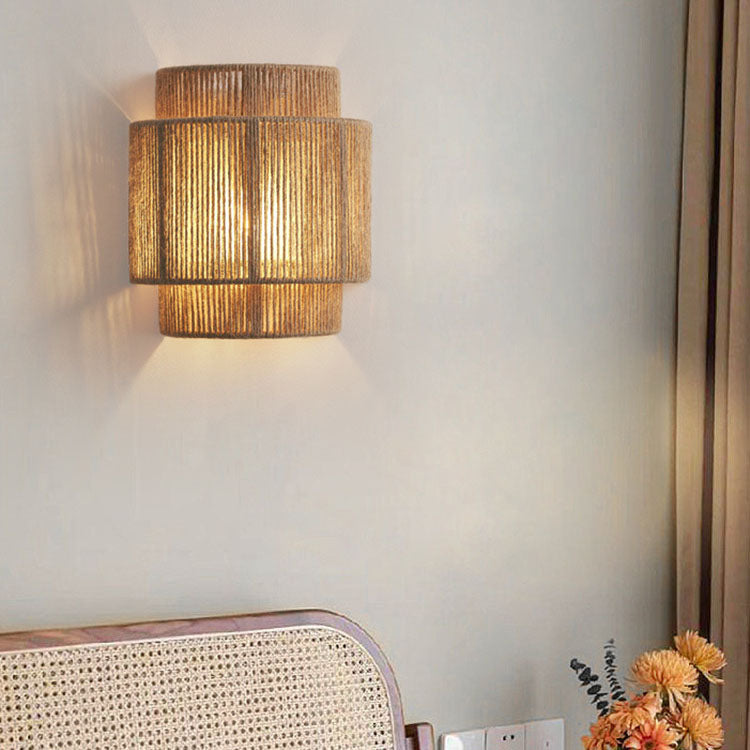 Applique da parete giapponese in rattan con corda curva 1 luce