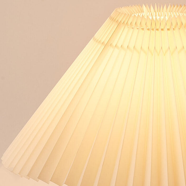 Japanese Minimalist Wooden Pleated Fabric LED Table Lamp 1-Light