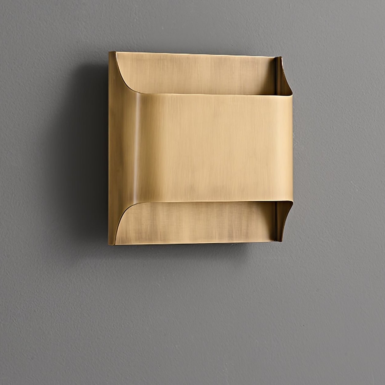 Modern Curved Brass LED Wall Sconce 1-Light