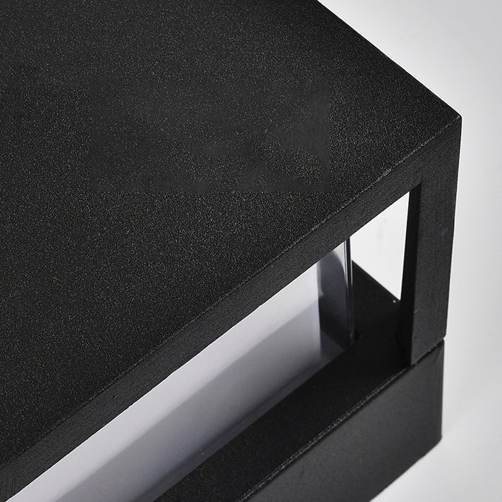 Lampada da esterno moderna quadrata impermeabile con LED per paesaggio
