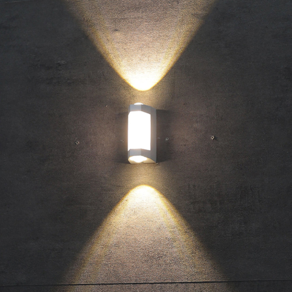Lampada da parete nordica minimalista rettangolare in acrilico LED up-down