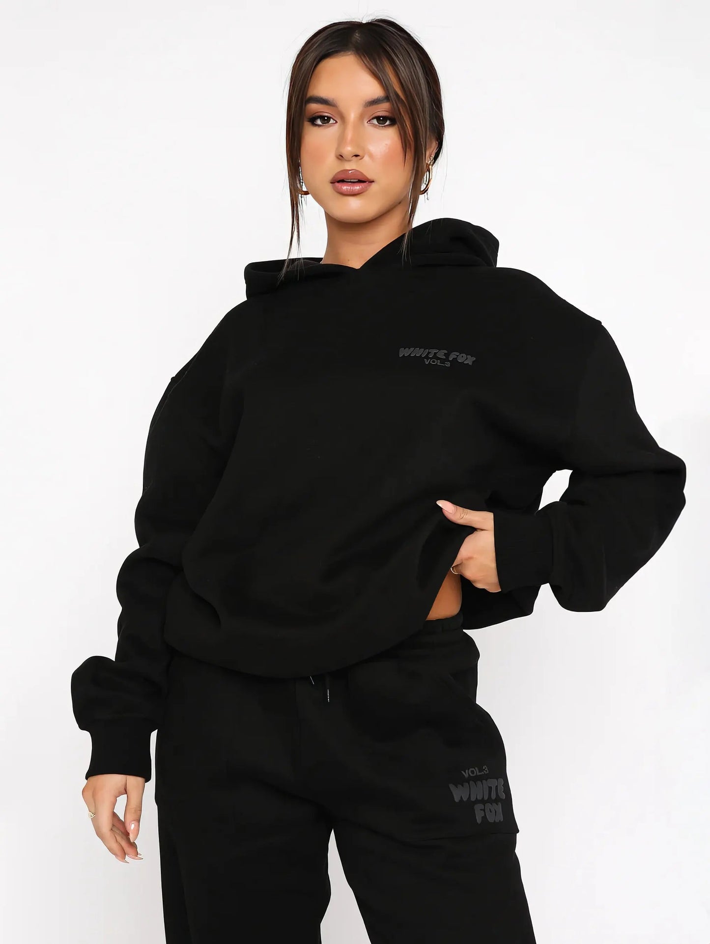 Women’s Oversized Hoodie Set – Cozy Tracksuit with Graphic Details