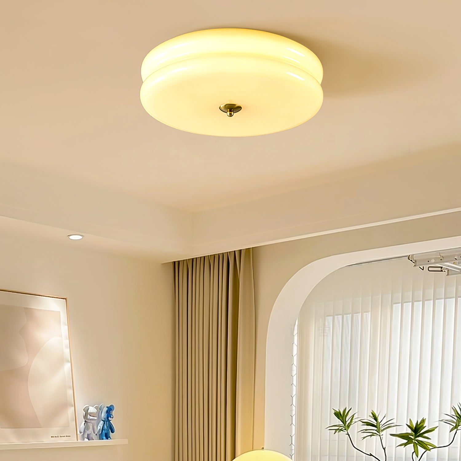 Art Deco Vintage Round Glass Ceiling Light 1-Light