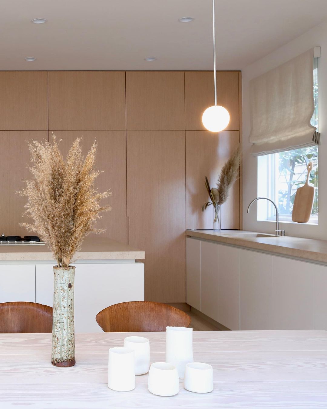 Minimalist Brass Globe Glass Pendant 1-Light