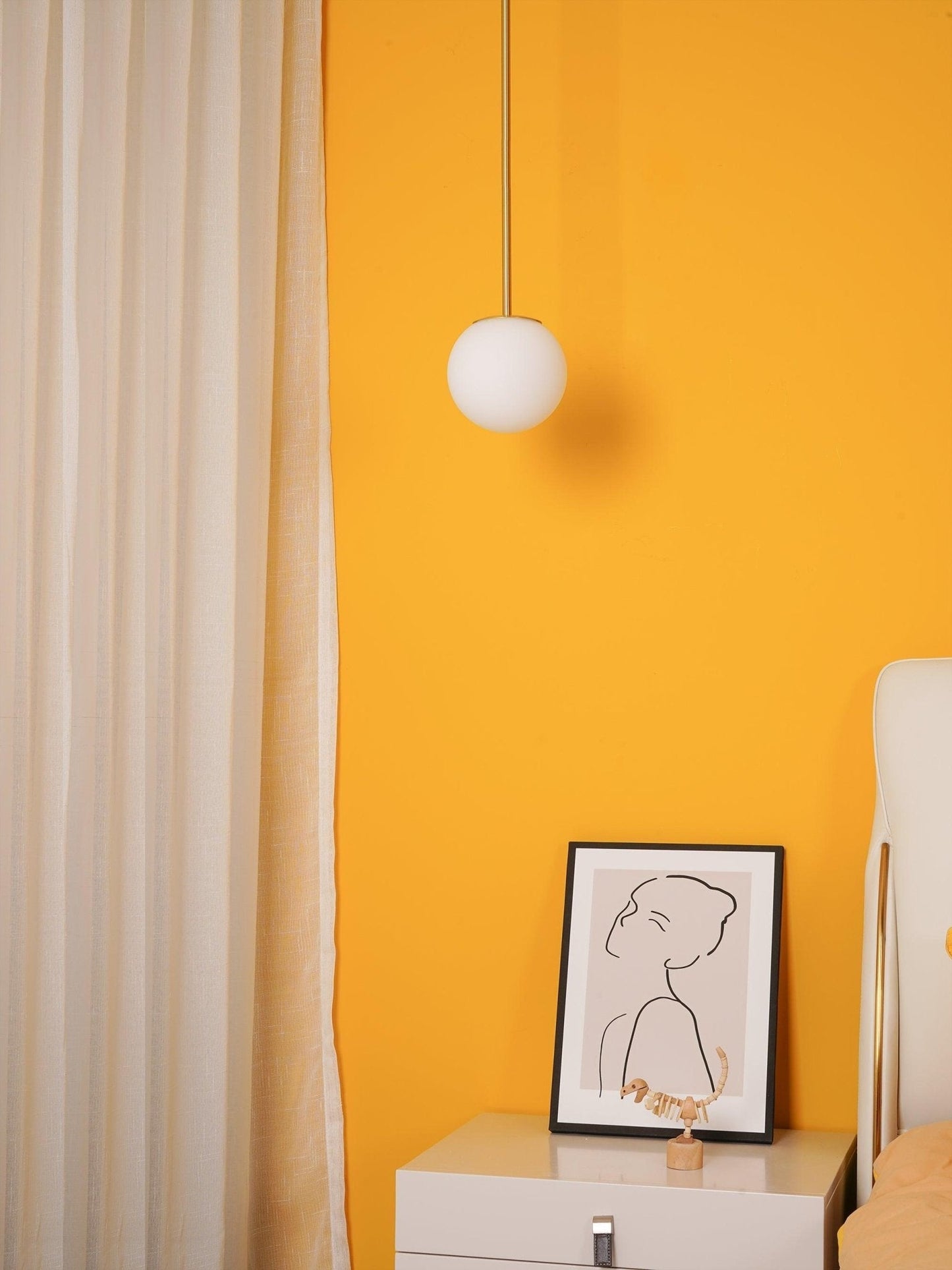 Minimalist Brass Globe Glass Pendant 1-Light