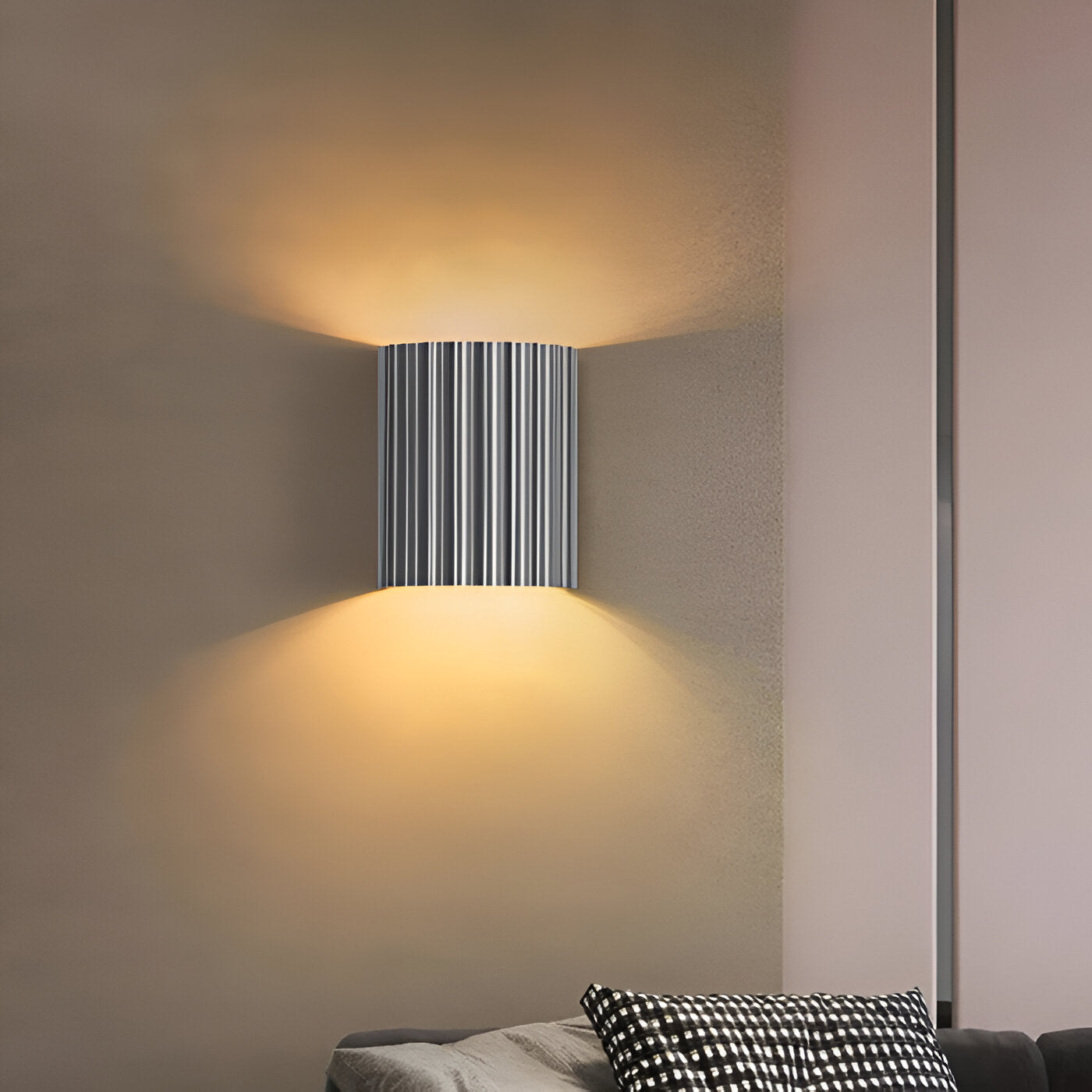 Nordic Resin Striped Wall Sconce LED 1-light