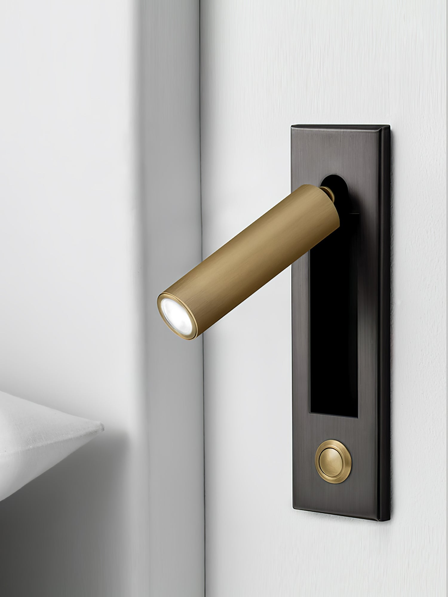 Modern Minimalist Embedded Aluminum LED Wall Sconce 1-Light