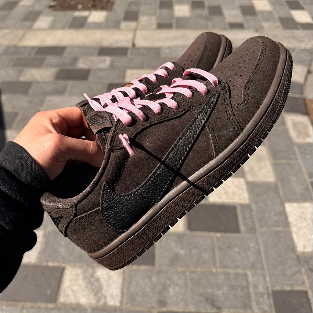 Travis Scott x Air Jordan 1 Low OG SP Velvet Brown