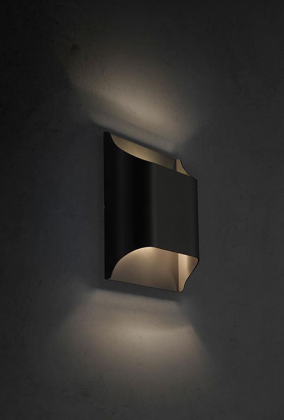 Modern Curved Brass LED Wall Sconce 1-Light