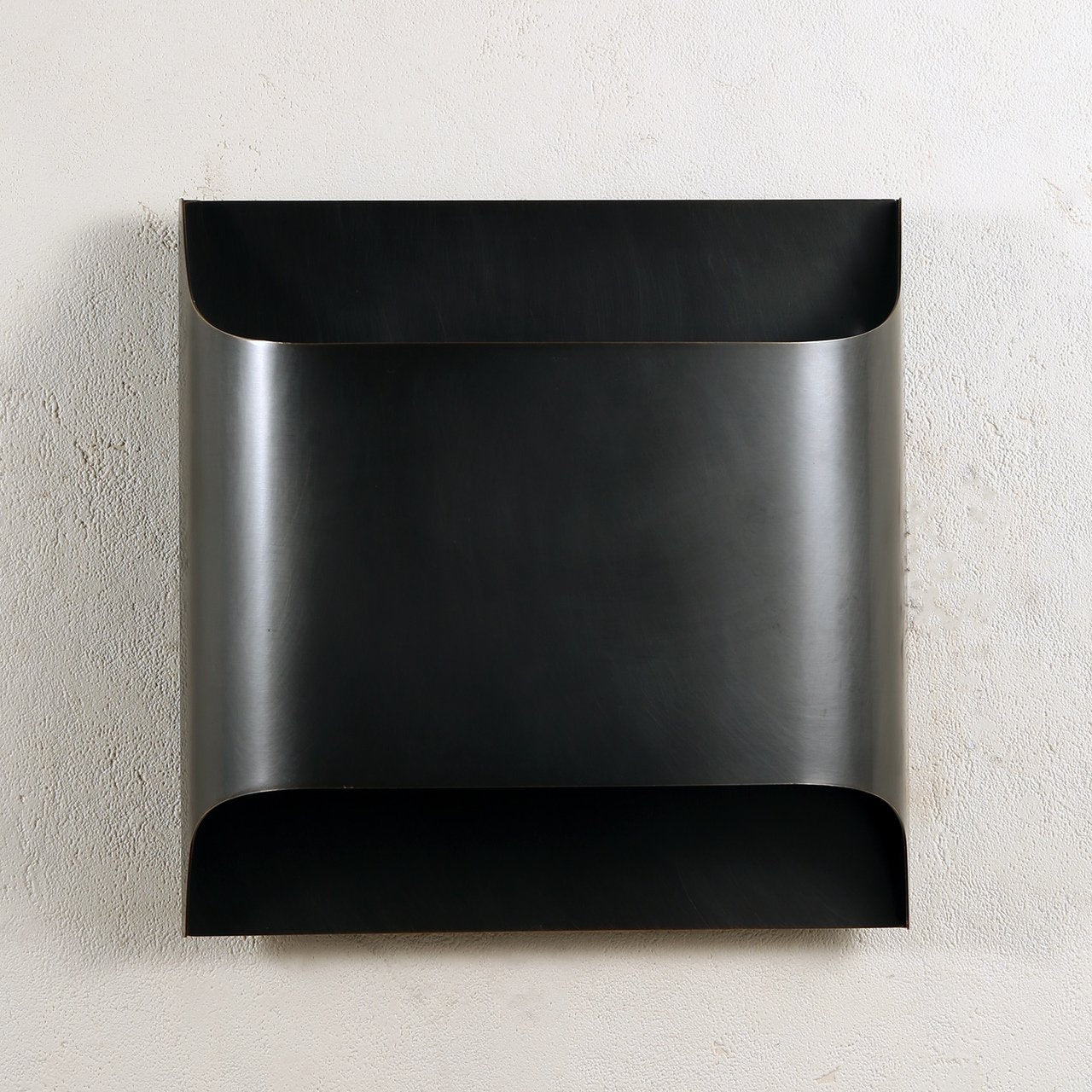 Modern Curved Brass LED Wall Sconce 1-Light