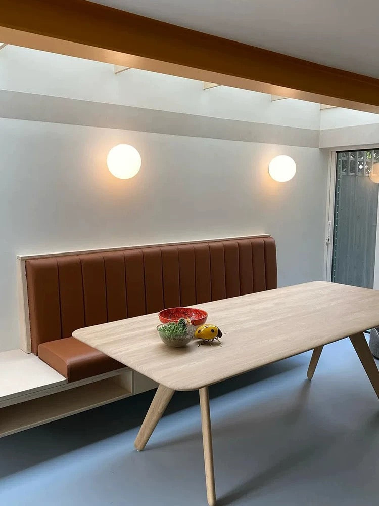 Applique da parete moderna in vetro satinato a globo LED 1 luce