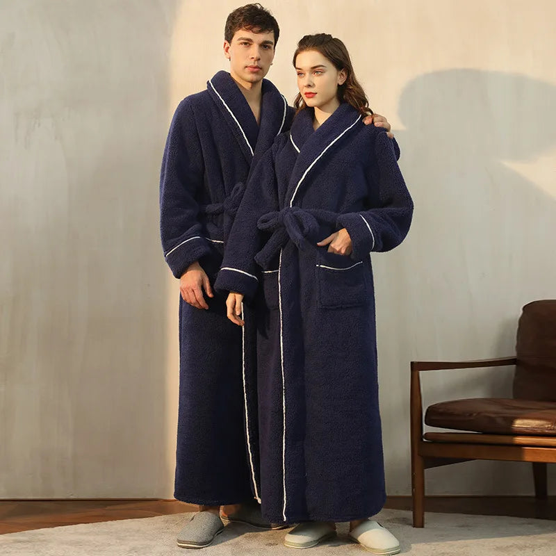 Flannel Bathrobe with Fold-Over Collar – Cozy Winter Dressing Gown for Ultimate Warmth and Comfort