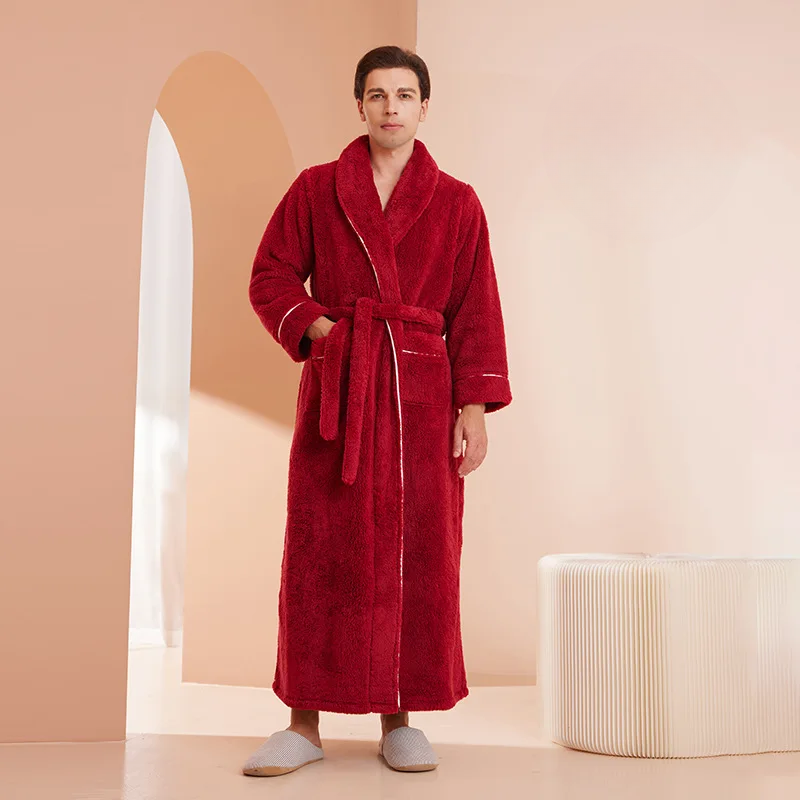 Flannel Bathrobe with Fold-Over Collar – Cozy Winter Dressing Gown for Ultimate Warmth and Comfort