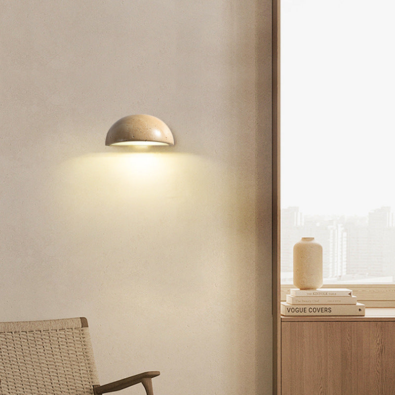 Applique da parete semicircolare Wabi-Sabi in travertino LED 1 luce